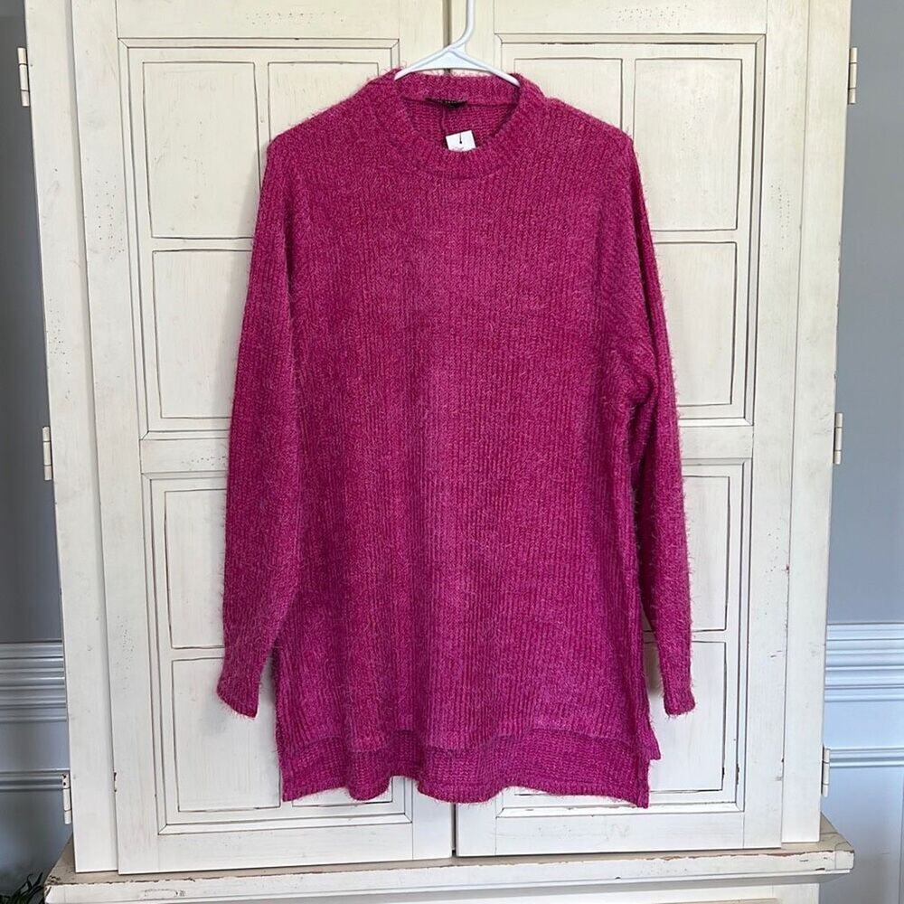 NWT Lane Bryant size 18/20 bright pink eyelash sweater